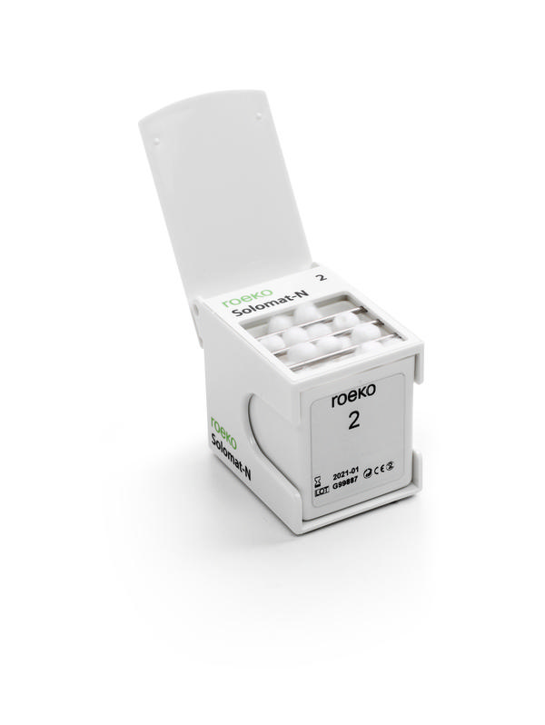 Solomat-N pellets dispenser m/refill str 00 223100